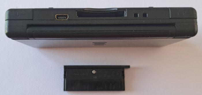 🎮 Console Nintendo DS Lite noire semi fonctionnelle - photo numéro 5