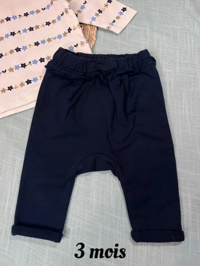 Ensemble taille 3 mois - photo numéro 2