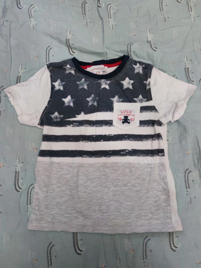 T-shirt étoile T.24 mois