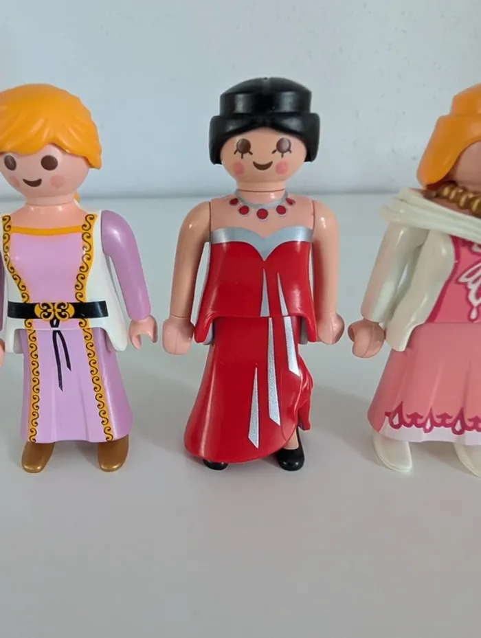Playmobil lot personnage femme en robe reine princesse autre - photo numéro 3