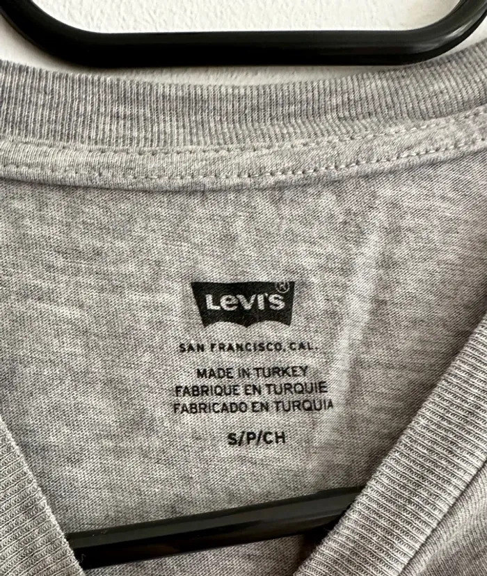 Tee shirt Lévi’s - photo numéro 2