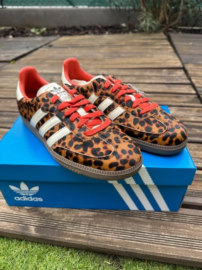 Adidas Samba OG léopard Rouge  Taille 42 - photo numéro 2