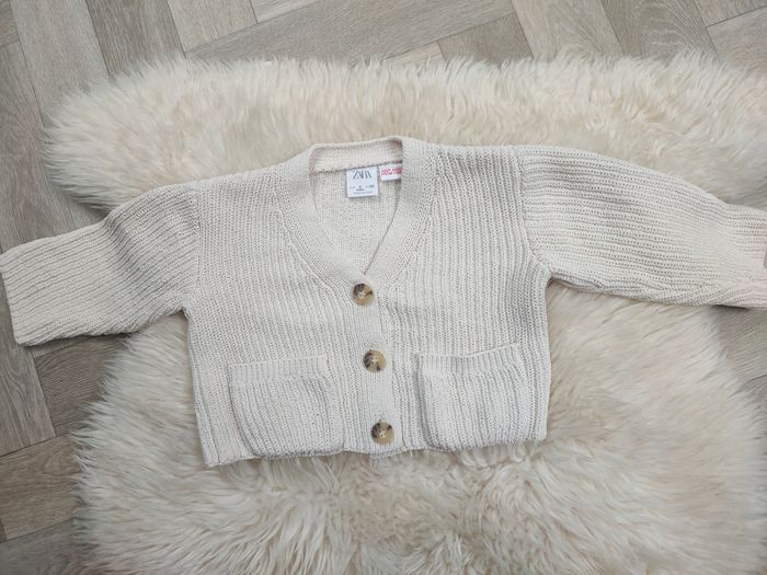 Lot de vêtements demi-saison Zara 18/24 mois état neuf - photo numéro 4