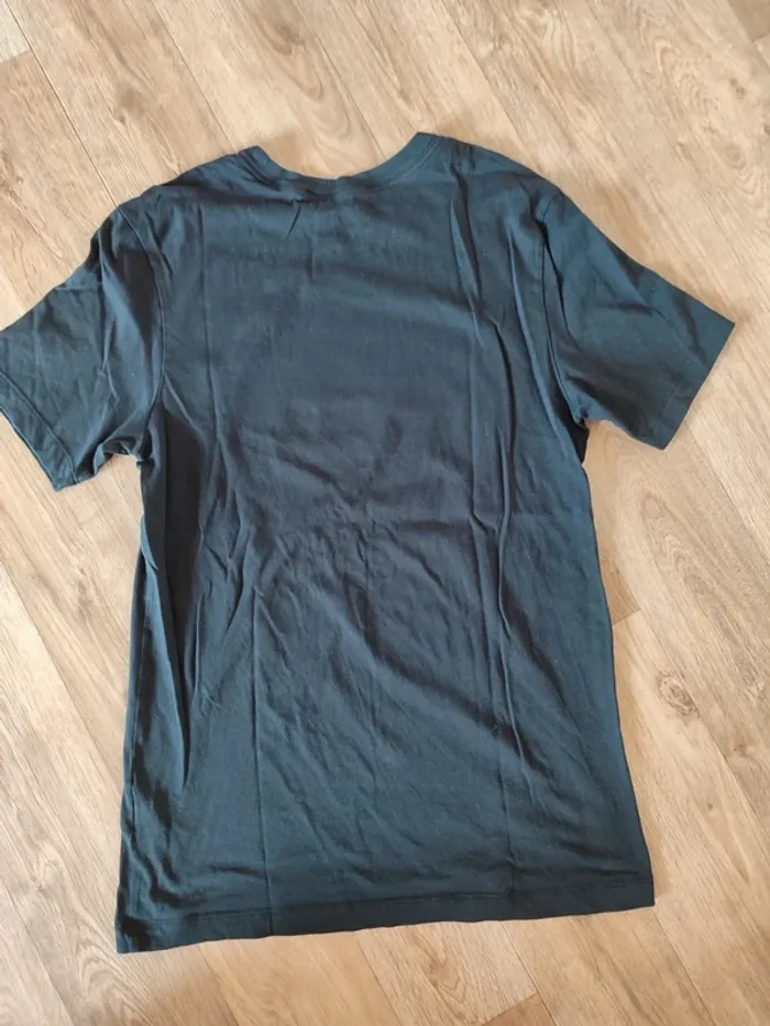T-shirt Nike noir logo orange – Taille S - photo numéro 2