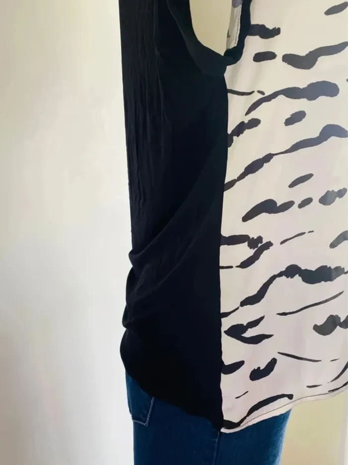 Joli haut satiné riu 38/40 noir et blanc - photo numéro 3