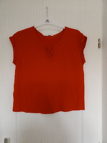 T shirt orange
