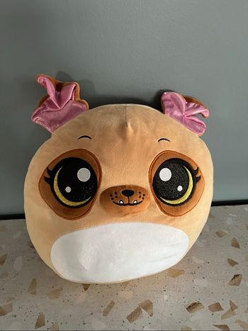 Grande peluche « coussin »
