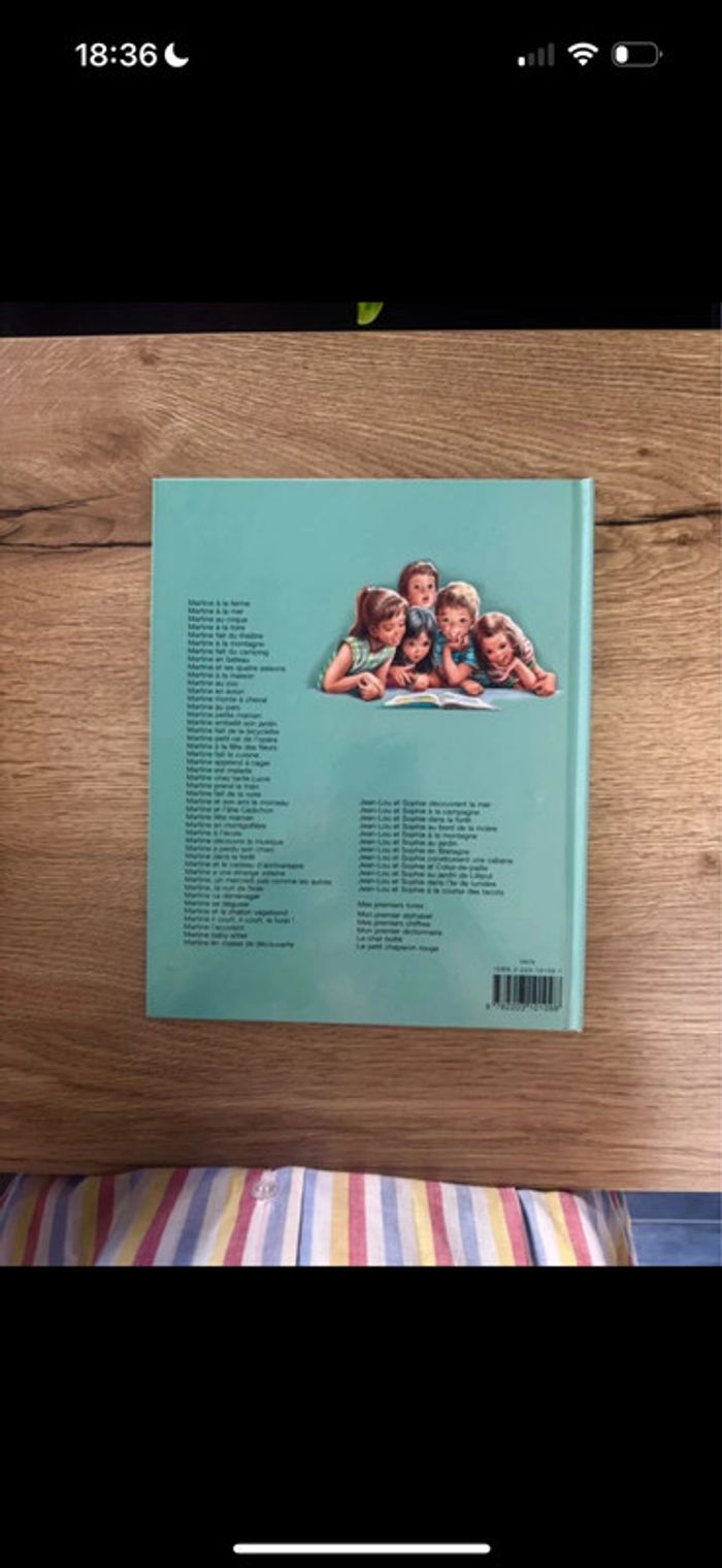 Livre Vintage Martine fait du camping pour Enfants - photo numéro 2