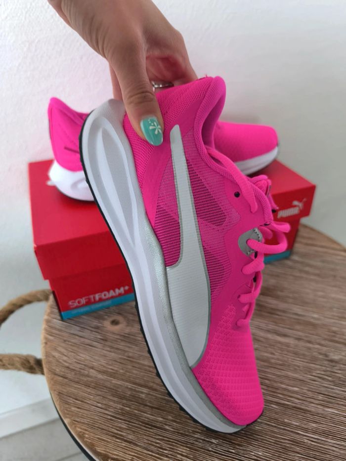 Basket puma , femme , rose , taille 37 , neuve , idée cadeau - photo numéro 2