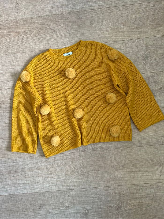 Pull jaune moutarde avec pompons Only taille S TBE - photo numéro 7
