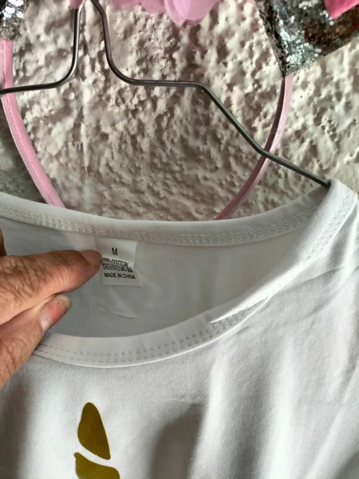 Déguisement t-shirt avec tutu licorne T 10 ans neuf. - photo numéro 12