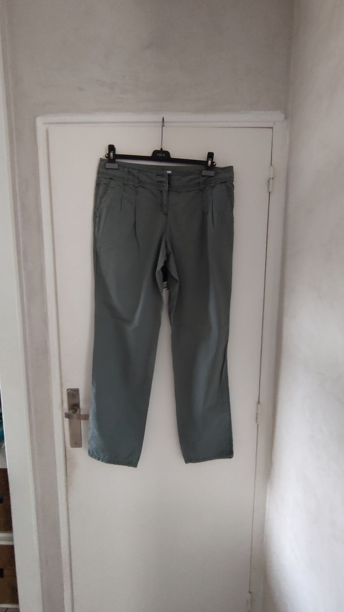 Pantalon femme en toile marque Promod taille 42 couleur kaki