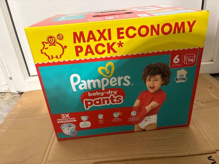 Pampers pants T6 Neuf