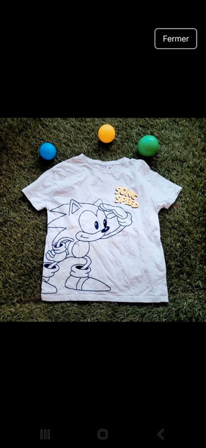 T shirt sonic