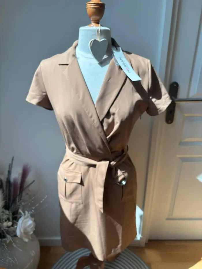 🤎 Robe camel style saharienne – Morgan – T36 Neuve avec étiquette - photo numéro 2