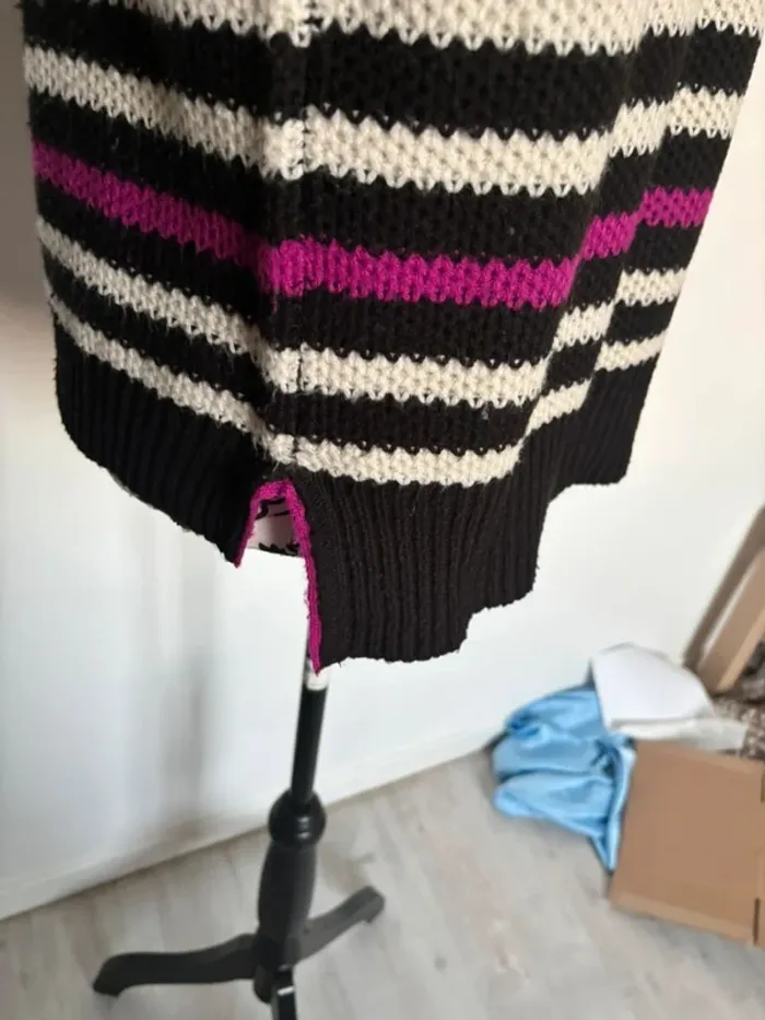 Pull en laine femme effet crochet taille S - photo numéro 6