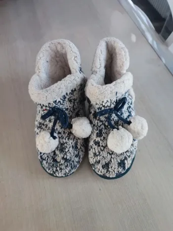 Chaussons enfant taille 30/31