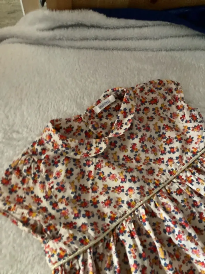 Robe fleurie, 12 mois - photo numéro 2