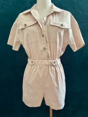 Combishort saharienne beige clair style utility - Taille S/M