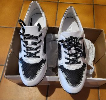 Baskets neuve Remonte Soft 38