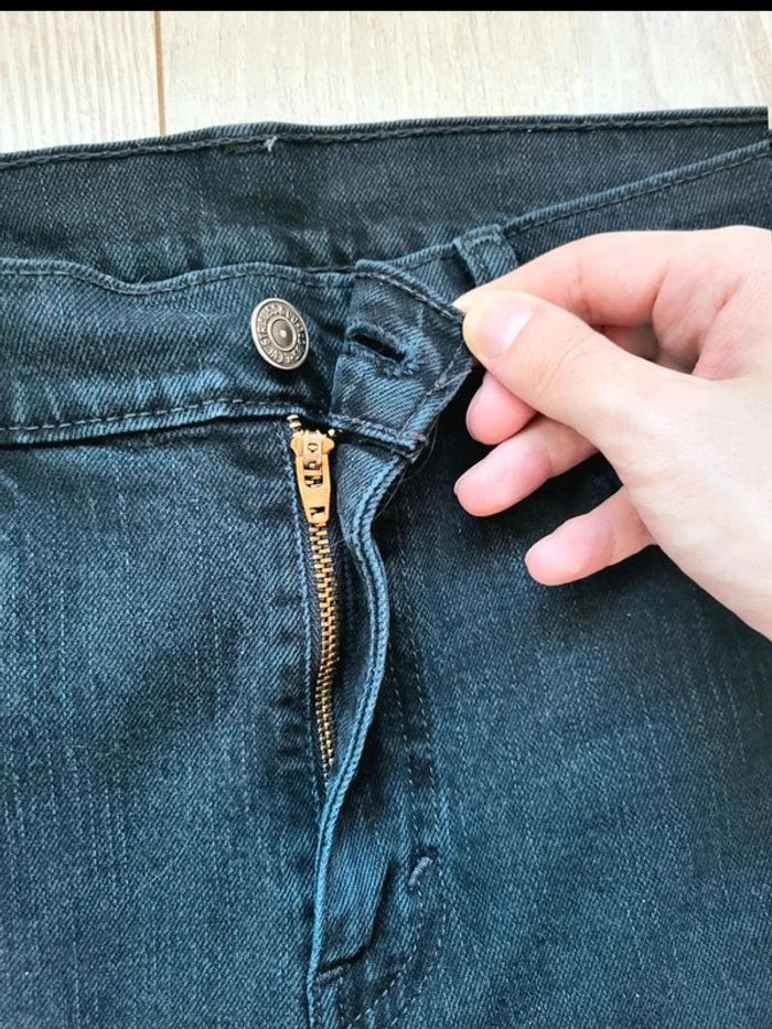 Jean Levi's Homme Noir Vintage Y2K Levi Strauss & Co Authentique Taille W32 L32 FR 42 - photo numéro 8