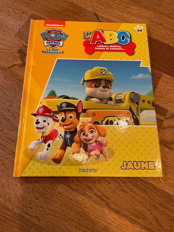 Livre Neuf La Pat Patrouille Paw Patrol L’ABC lettres chiffres formes et couleurs Le Jaune