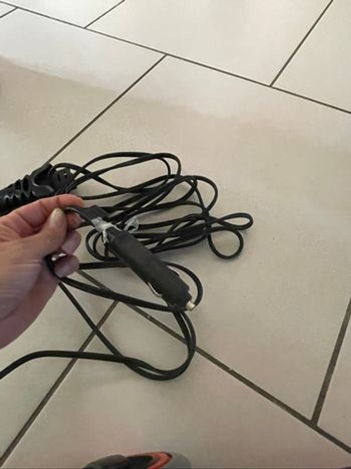 Aspirateur voiture black&decker - photo numéro 2