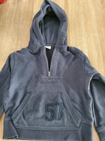 Veste à capuche TAO 4 ans