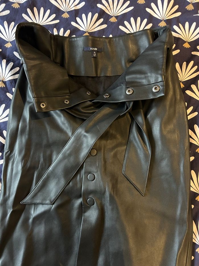 Jupe similicuir - photo numéro 2