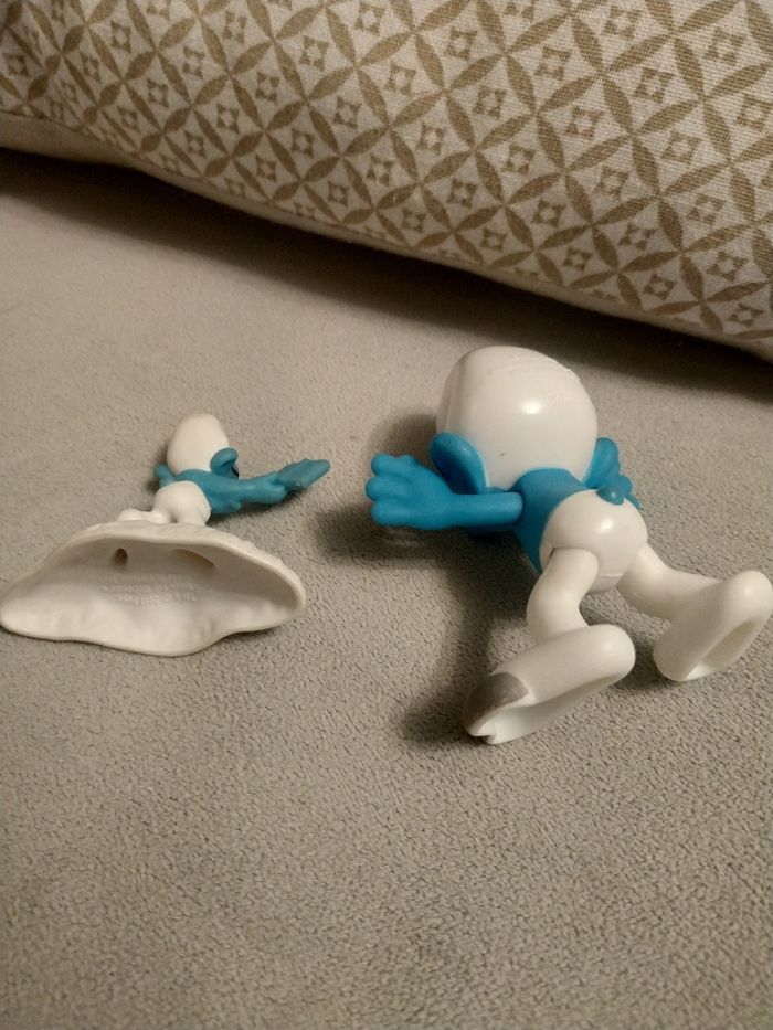 Lot de 2 figurines stroumph - photo numéro 2