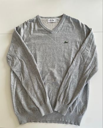 Sweat gris col V Lacoste taille L