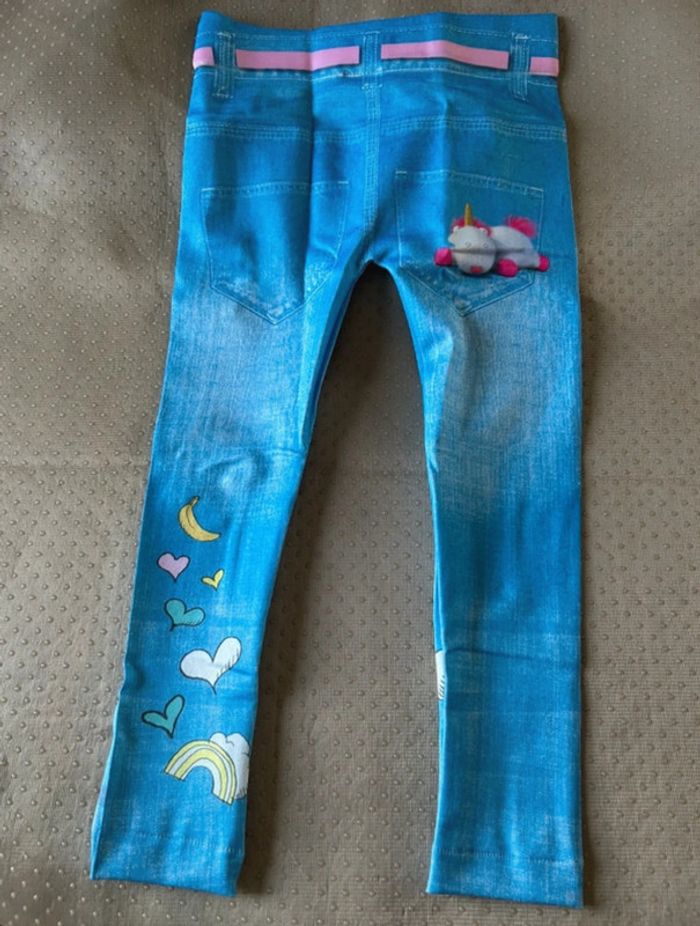 Legging Les Minions Taille 2/3 ans 92/98 - photo numéro 2