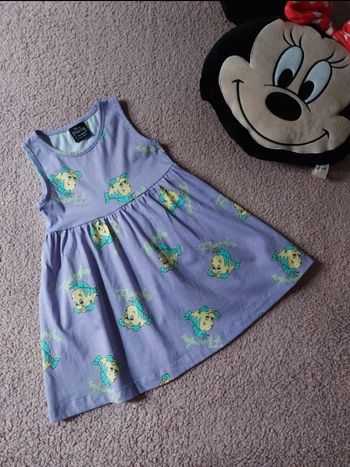 Robe ariel neuf jamais porté taille 3 ans