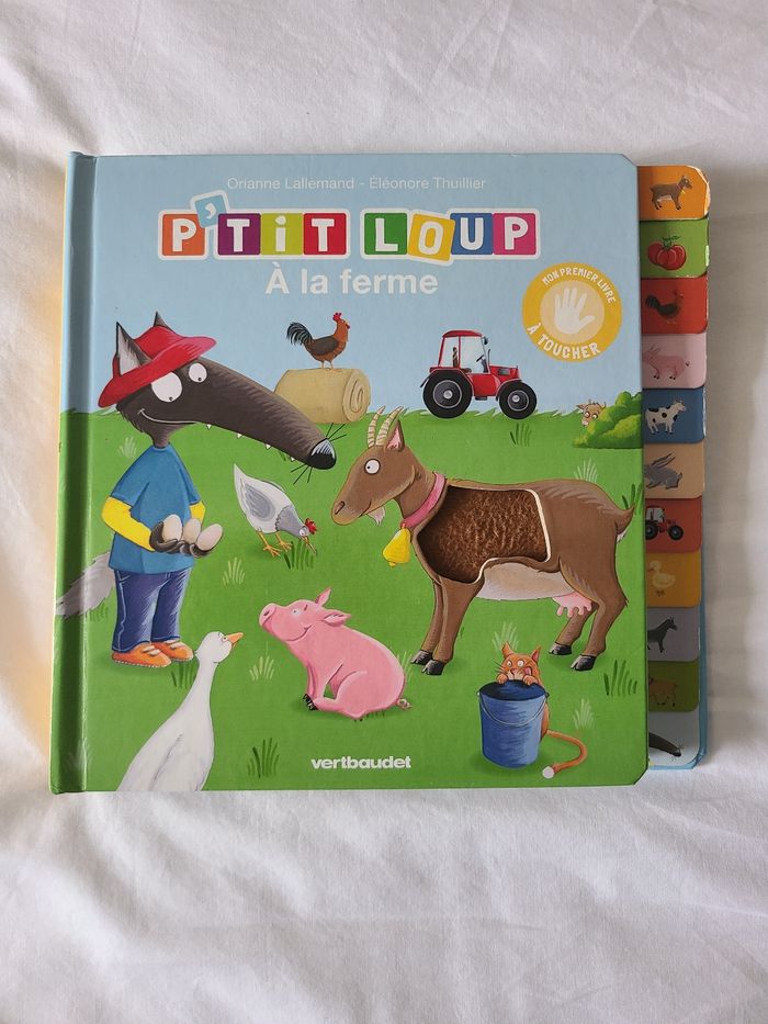 Livre à toucher P'tit loup à la ferme - photo numéro 1