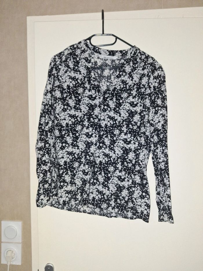 Blouse noire et blanche M
