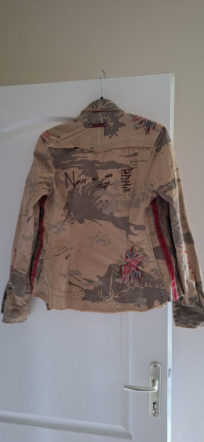 Veste - photo numéro 2