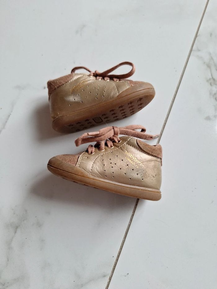 Babybotte taille 18 - photo numéro 2