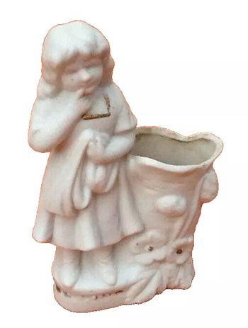 Biscuit  XIXème  Bouquetière / Vase