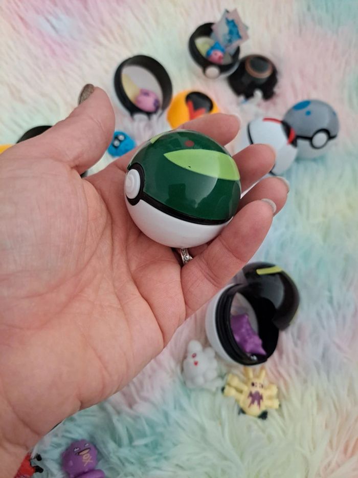 Lot de pokeball pokemon - photo numéro 4