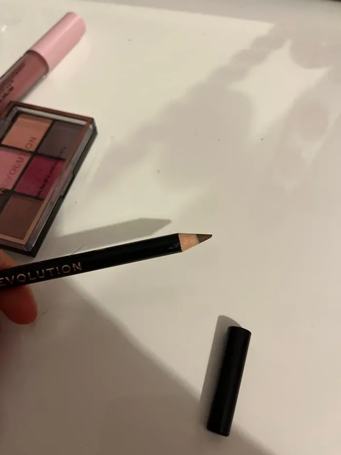 Lot makeup révolution - photo numéro 7