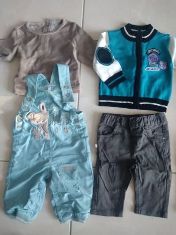 Lot de vêtements 6 mois