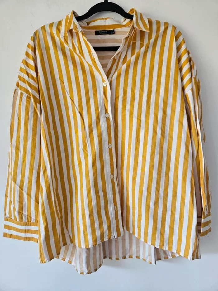 Chemise oversize rayée blanche et jaune Bershka taille 36 / S