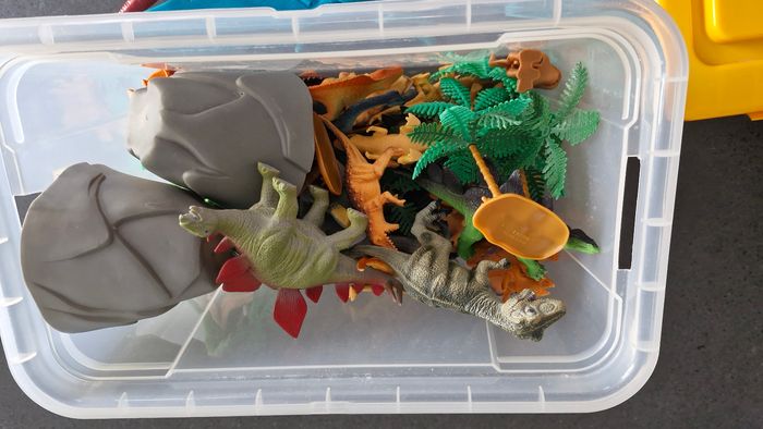 Lot dinosaures - photo numéro 2