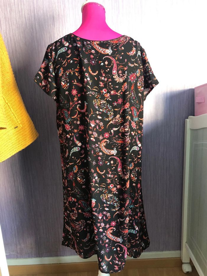 Robe fleurs - photo numéro 2