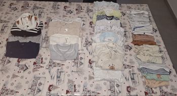 Lot vêtements garçon 1 mois