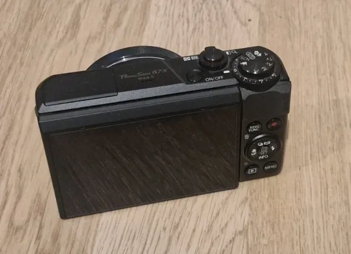 Appareil photo numérique Canon PowerShot G7 X Mark II 20,1 MP - Noir - photo numéro 2