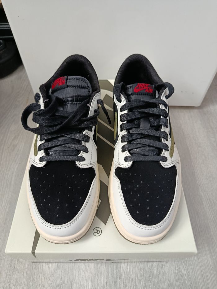 Travis Scott X Jordan Air 1 Low retro OG SP - photo numéro 2