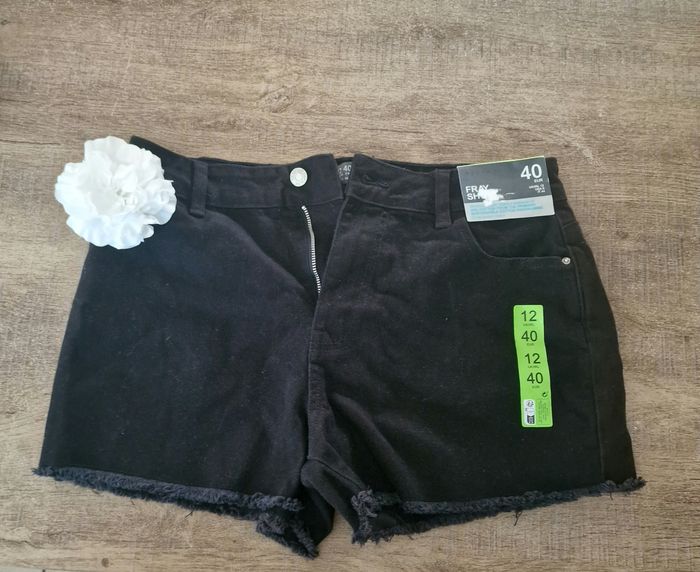 Short jean neuf
