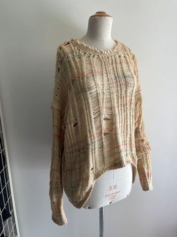 Pull beige effet usé Zara