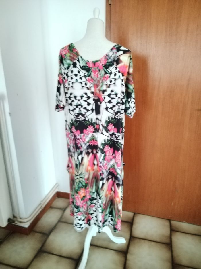 Robe fluide (sac blanc) - photo numéro 2